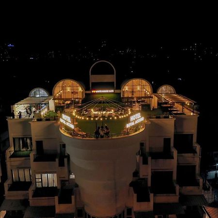 Hotel Royal Accord Surat Exterior foto
