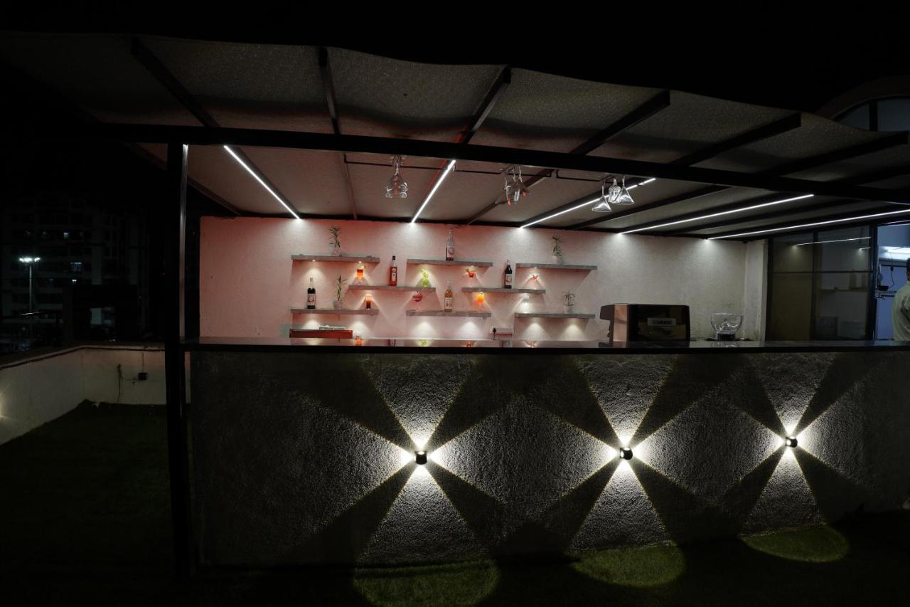 Hotel Royal Accord Surat Exterior foto